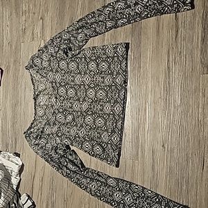 Long sleeve crop top